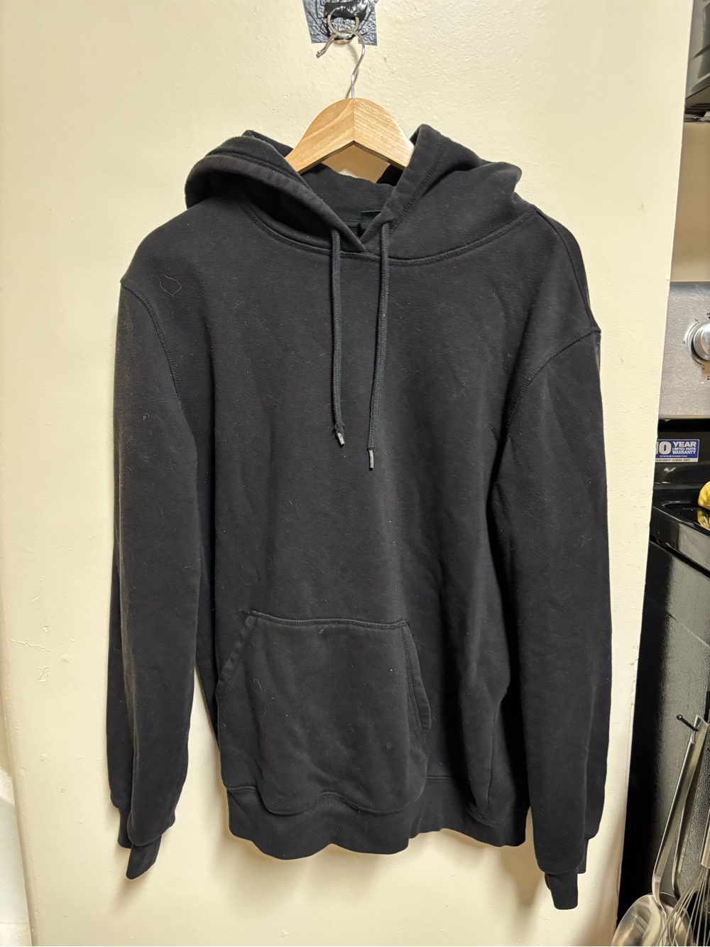 H&M Black Men's Pullover Hoodie with Kangaroo Pocket